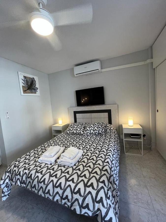 Encantador Estudio Con Piscina 贝纳尔马德纳 外观 照片
